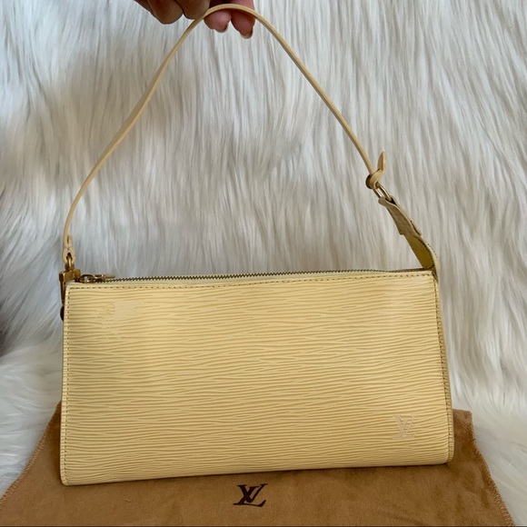 Louis Vuitton Pochette Accessories - Picture 1 of 14